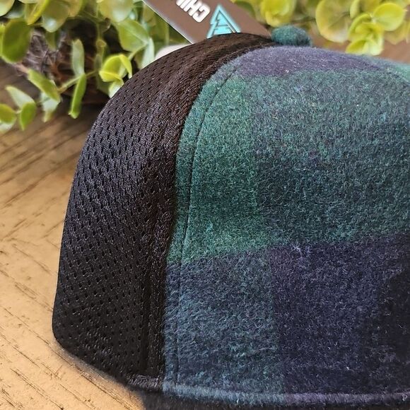 Mens plaid trucker hat NWT fleece insert - Picture 4 of 9